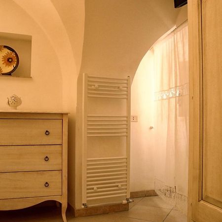 Casetta Nel Centro Storico Di Cisternino Exteriér fotografie